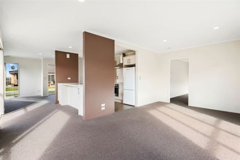 Photo of property in 3 Reeves Road, Rangiora, 7400
