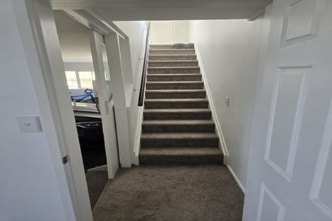 Photo of property in 10/199 Birdwood Road, Massey, Auckland, 0614