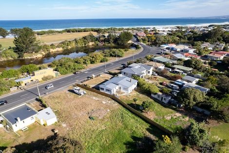 Photo of property in 1018 Brighton Road, Brighton, Dunedin, 9035