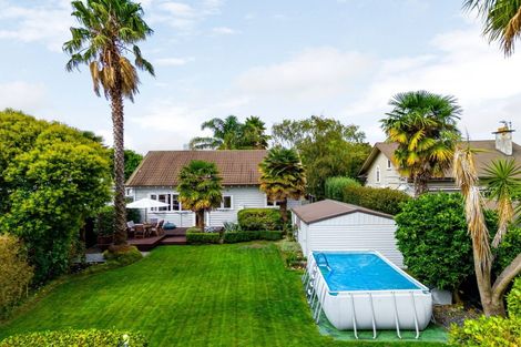 Photo of property in 13 Saint Winifreds Avenue, Hamilton East, Hamilton, 3216