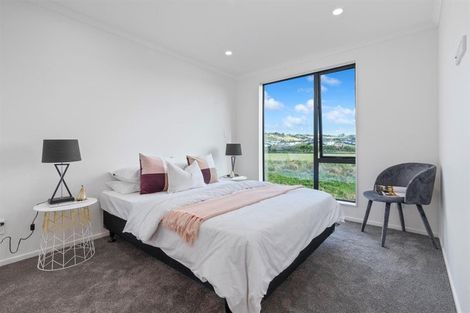 Photo of property in 14 Waikaha Street, Pokeno, 2472