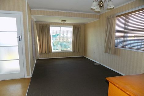 Photo of property in 711 Ballantyne Street, Frimley, Hastings, 4120