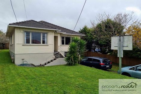 Photo of property in 292 Huatoki Street, Upper Vogeltown, New Plymouth, 4310