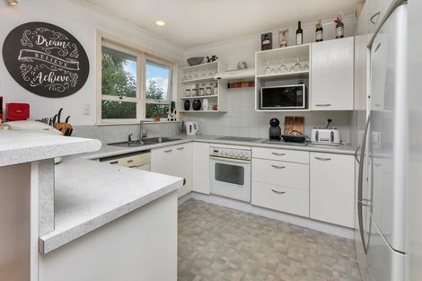 Photo of property in 77 Royal Road, Massey, Auckland, 0614