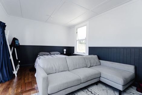 Photo of property in 2 Aerodrome Road, Dannevirke, 4972