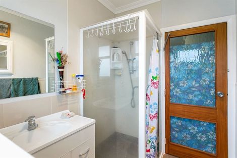 Photo of property in 52 Neal Street, Putaruru, 3411