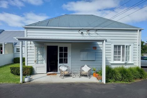 Photo of property in 10 Sefton Avenue, Grey Lynn, Auckland, 1021