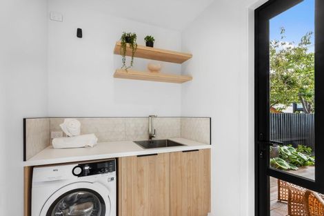 Photo of property in 129 Bishop Street, St Albans, Christchurch, 8014