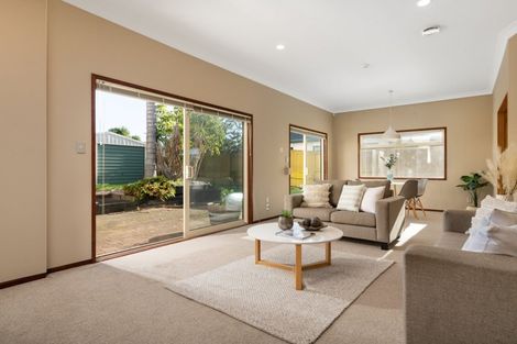 Photo of property in 25 Rosberg Place, Mount Maunganui, 3116