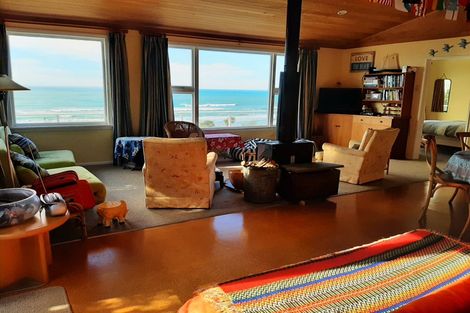 Photo of property in 2 Tainui Rise, Gore Bay, Cheviot, 7383