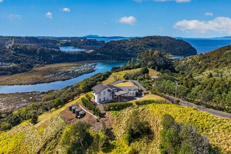 Photo of property in 83 Jervis Road, Waiwera, Orewa, 0994