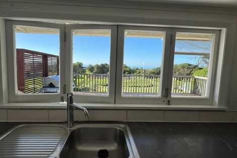 Photo of property in 16 Collison Terrace, Haumoana, 4102