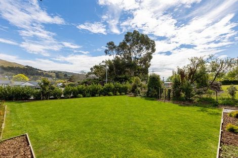 Photo of property in 13 Matuku Lane, Heathcote Valley, Christchurch, 8022