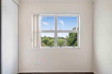 Photo of property in 12 Lime Crescent, Papakura, 2110