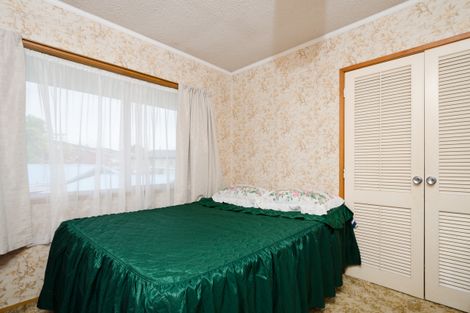 Photo of property in 46 Matuhi Rise, Henderson, Auckland, 0612