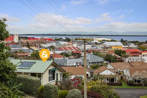 Photo of property in 100 Broad Street, Thames, 3500