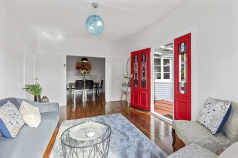 Photo of property in 1140 High Street, Taita, Lower Hutt, 5011