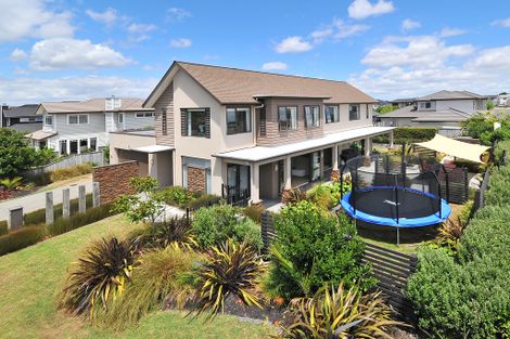 Photo of property in 3 Hinau Road, Karaka, Papakura, 2113