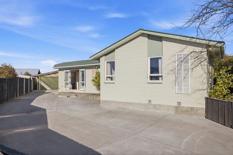 Photo of property in 11 Oban Place, Woolston, Christchurch, 8062