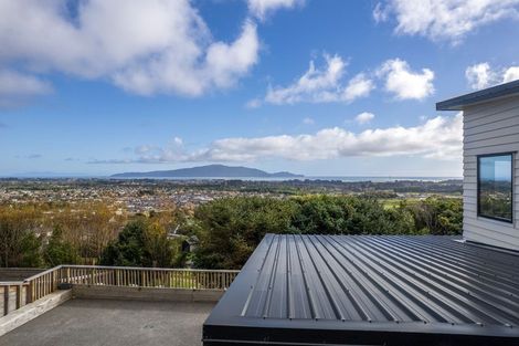 Photo of property in 94 Kotare Street, Waikanae, 5036