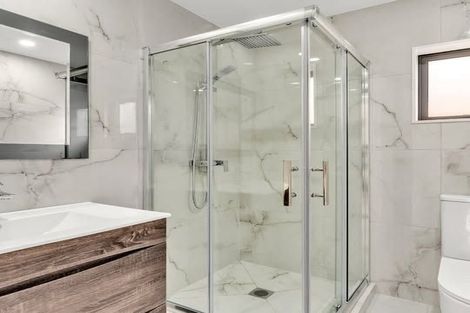 Photo of property in 147c Bucklands Beach Road, Bucklands Beach, Auckland, 2012