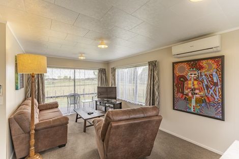 Photo of property in 4 Marae Street, Waipawa, 4275