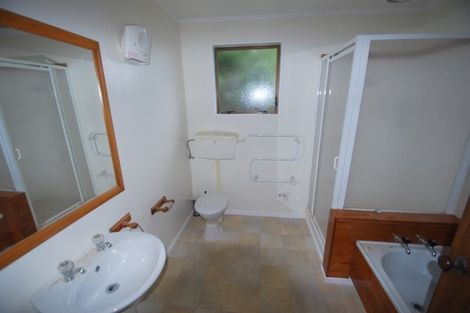 Photo of property in 38 Gaya Grove, Ngaio, Wellington, 6035