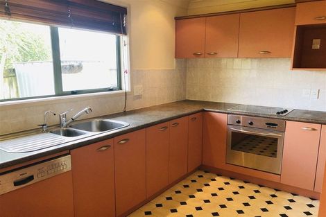 Photo of property in 34 Milan Drive, Glen Eden, Auckland, 0602