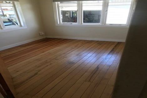 Photo of property in 42 Cosgrave Road, Papakura, 2110