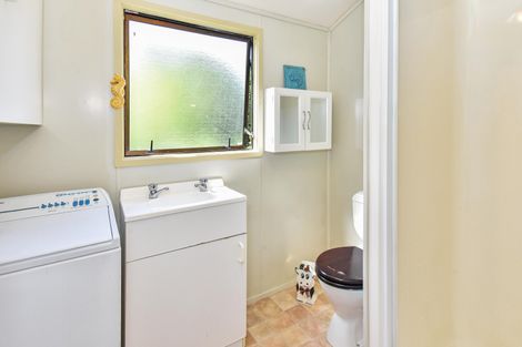 Photo of property in 4 Mission Road, Port Waikato, Tuakau, 2695