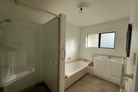 Photo of property in 2/37 Riverside Road, Orewa, 0931