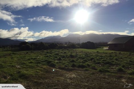 Photo of property in 37 Pukutahi Drive, Te Anau, 9600