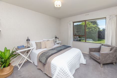 Photo of property in 61 Lowry Avenue, Redwood, Christchurch, 8051