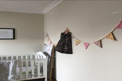 Photo of property in 133 Derwent Street, Island Bay, Wellington, 6023