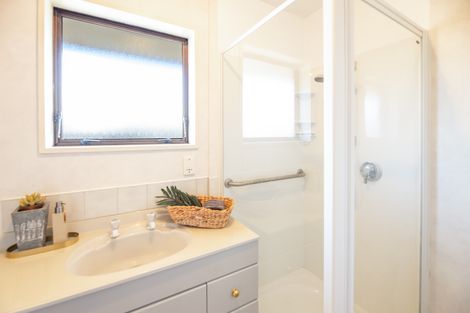 Photo of property in 61 Lowry Avenue, Redwood, Christchurch, 8051