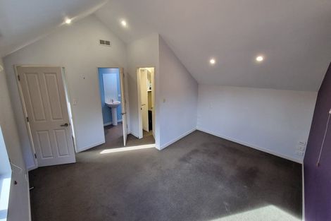 Photo of property in 247 Maungaraki Road, Maungaraki, Lower Hutt, 5010