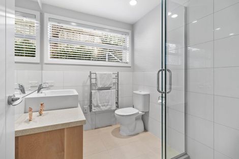 Photo of property in 35 Comins Crescent, Mission Bay, Auckland, 1071