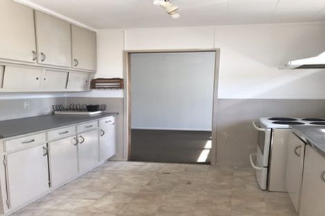 Photo of property in 59 Casuarina Road, Half Moon Bay, Auckland, 2012