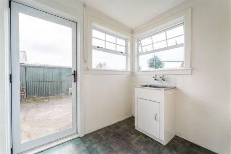 Photo of property in 6 Buchanan Street, Parkside, Timaru, 7910