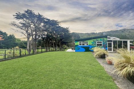 Photo of property in 317 Moores Valley Road, Wainuiomata, 5373
