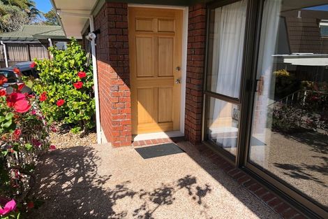 Photo of property in 1/168 Prince Regent Drive, Farm Cove, Auckland, 2012