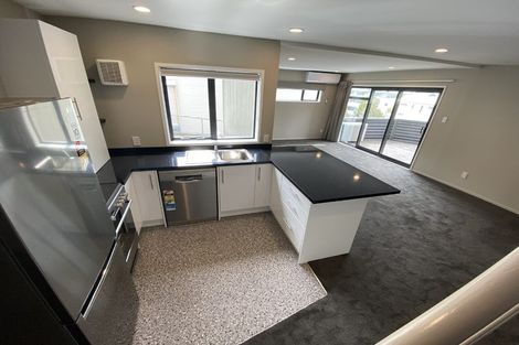 Photo of property in 155 Grant Road, Thorndon, Wellington, 6011