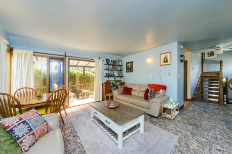 Photo of property in 6a Sharon Place, Awapuni, Palmerston North, 4412