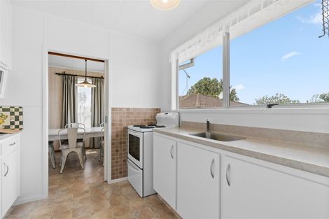 Photo of property in 11 Astor Place, Manurewa, Auckland, 2102