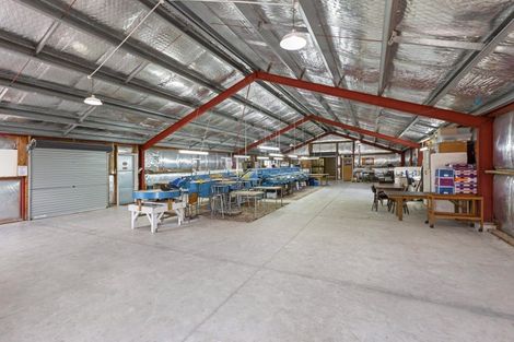 Photo of property in 225 Hoeka Road, Matangi, Hamilton, 3284