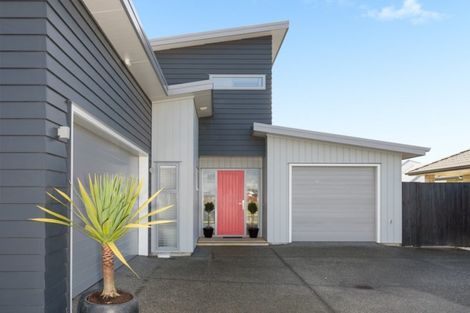 Photo of property in 501 Gloucester Road, Papamoa Beach, Papamoa, 3118