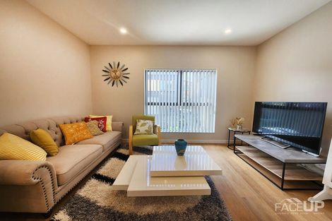 Photo of property in 3/10 Newington Road, Henderson, Auckland, 0612