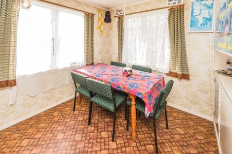 Photo of property in 34 Titoki Street, Castlecliff, Whanganui, 4501