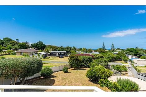 Photo of property in 14 Driftwood Place, Mangawhai Heads, Mangawhai, 0505