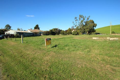 Photo of property in 3 Mckellar Street, Duntroon, Oamaru, 9494